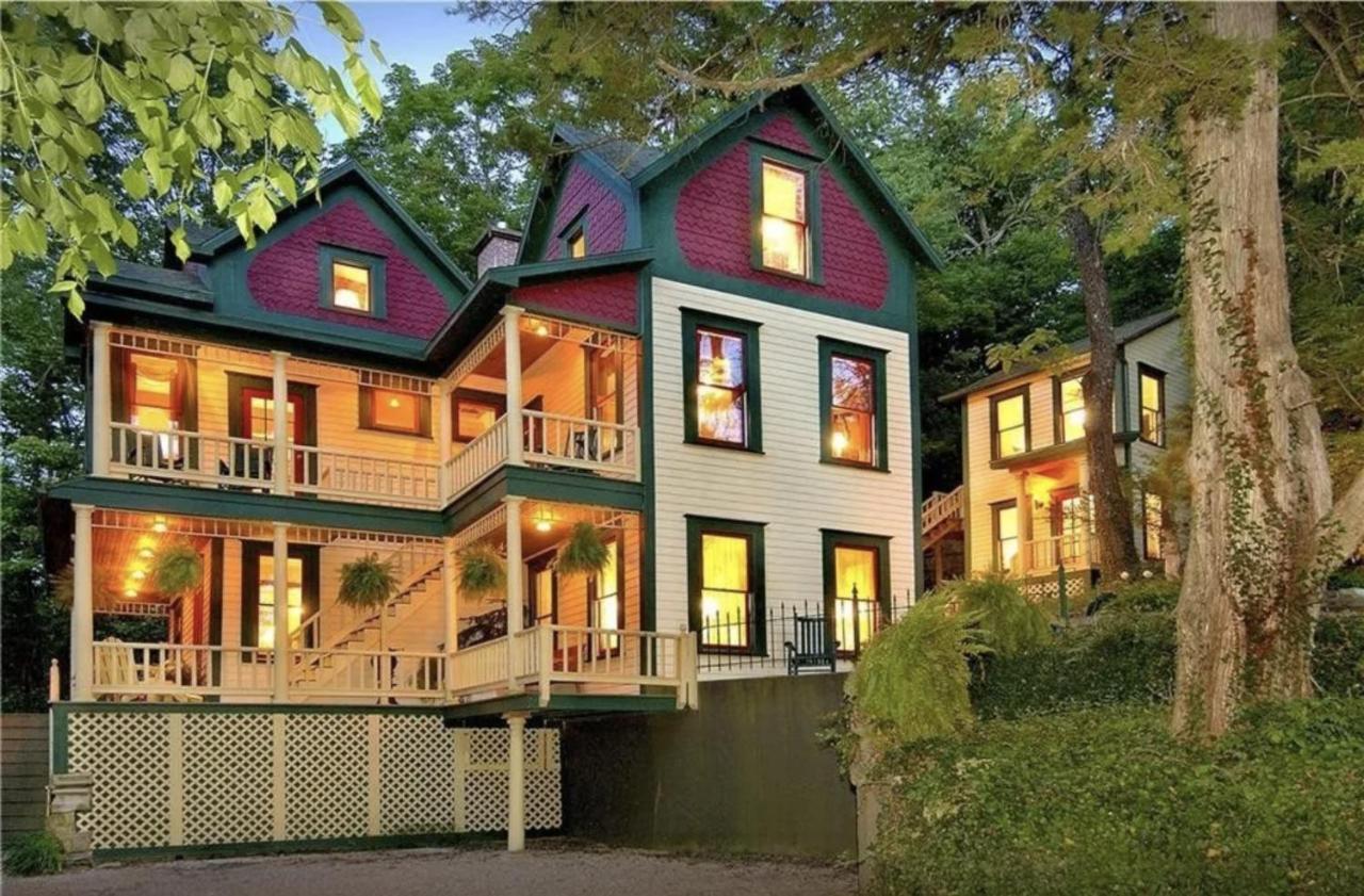 The 1883 Peabody House Bed & Breakfast 유레카 스프링스 외부 사진