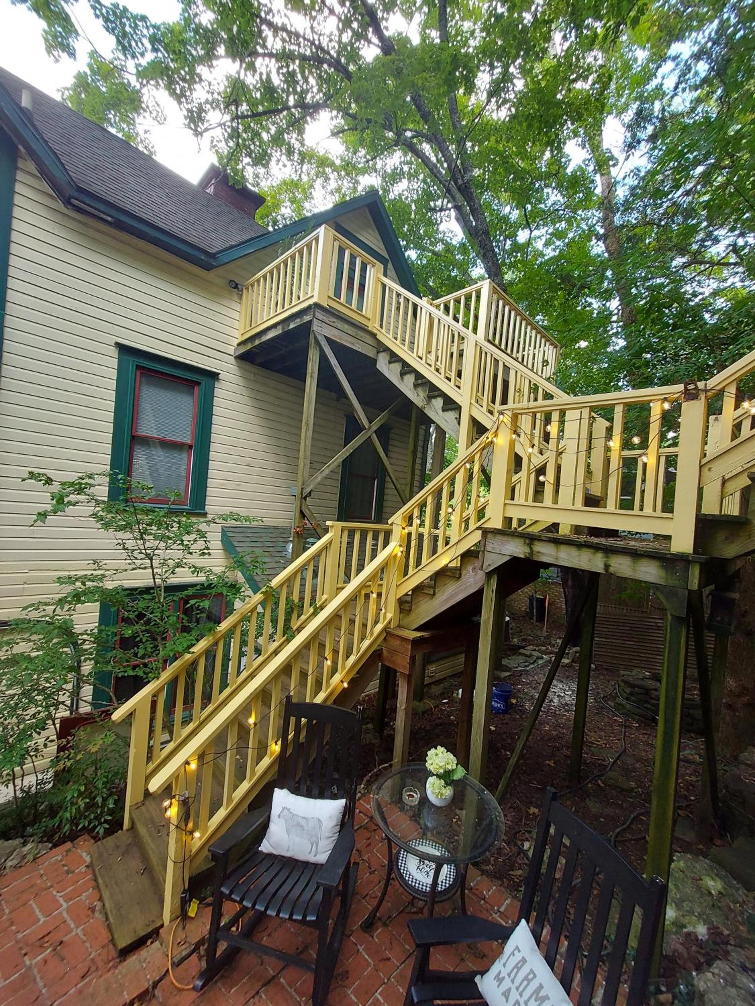 The 1883 Peabody House Bed & Breakfast 유레카 스프링스 외부 사진
